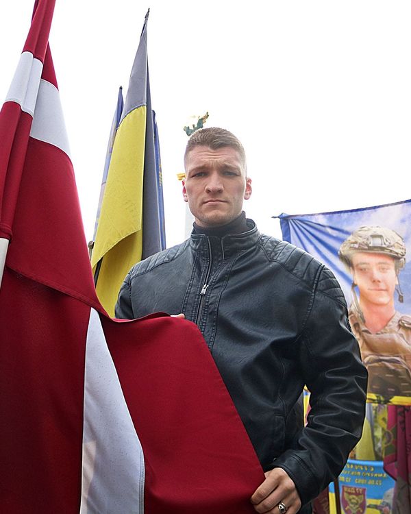 Artūrs Burinskis